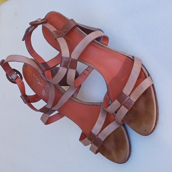 VIA SPIGA Elegant Brown Strappy Heels - Picture 2 of 5